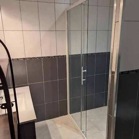 Location Maison De Bourg *