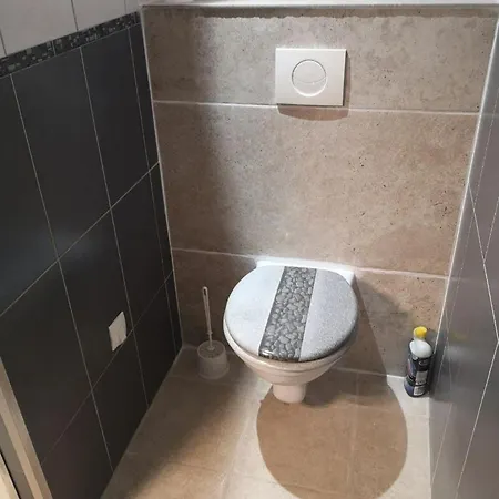 Location Maison De Bourg Διαμέρισμα *
